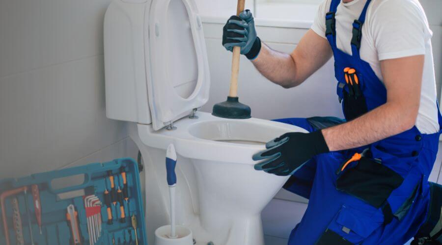 Professional expert plumbing services in Hineston, LA